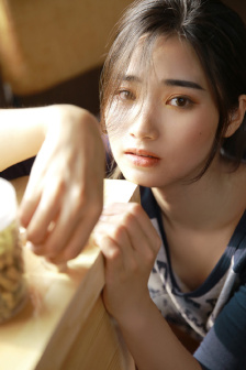 丝瓜草莓秋葵污WWW旧版安卓